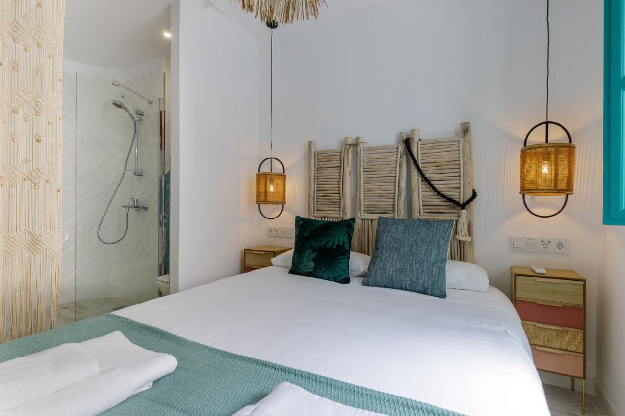 Petite Maison Lili By Caleta Homes مالقة المظهر الخارجي الصورة