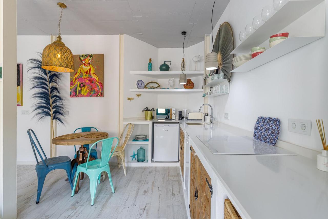 Petite Maison Lili By Caleta Homes مالقة المظهر الخارجي الصورة